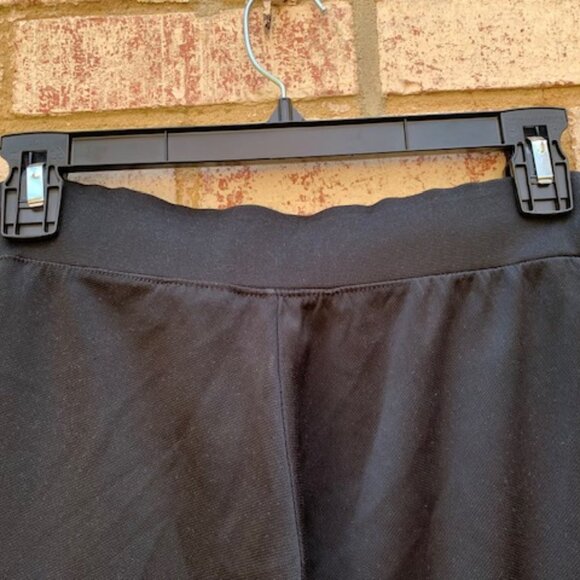 Women’s NIKE Black Dri-Fit Wide Leg Sweatpants Med - Picture 9 of 13